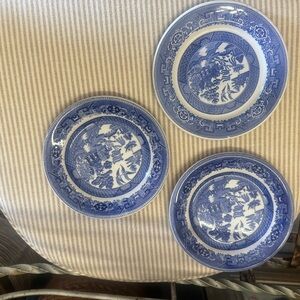 Blue Willow Decorative Salad Plates - Set of 3